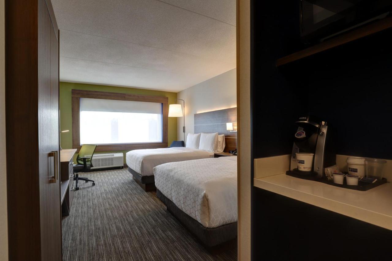 Holiday Inn Express - Kingston West By Ihg מראה חיצוני תמונה